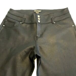 Like an angel Womans Size 3x Black Leather Look Stretch Spandex Jeans runs small
